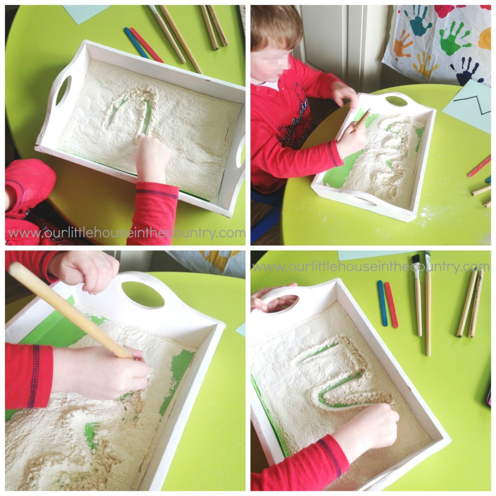 Flour Writing Tray