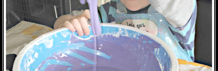 How to make Ooey Gooey Slime - Rainy Day Messy Sensory Fun - Our Little House in the Country #messyplay #slime