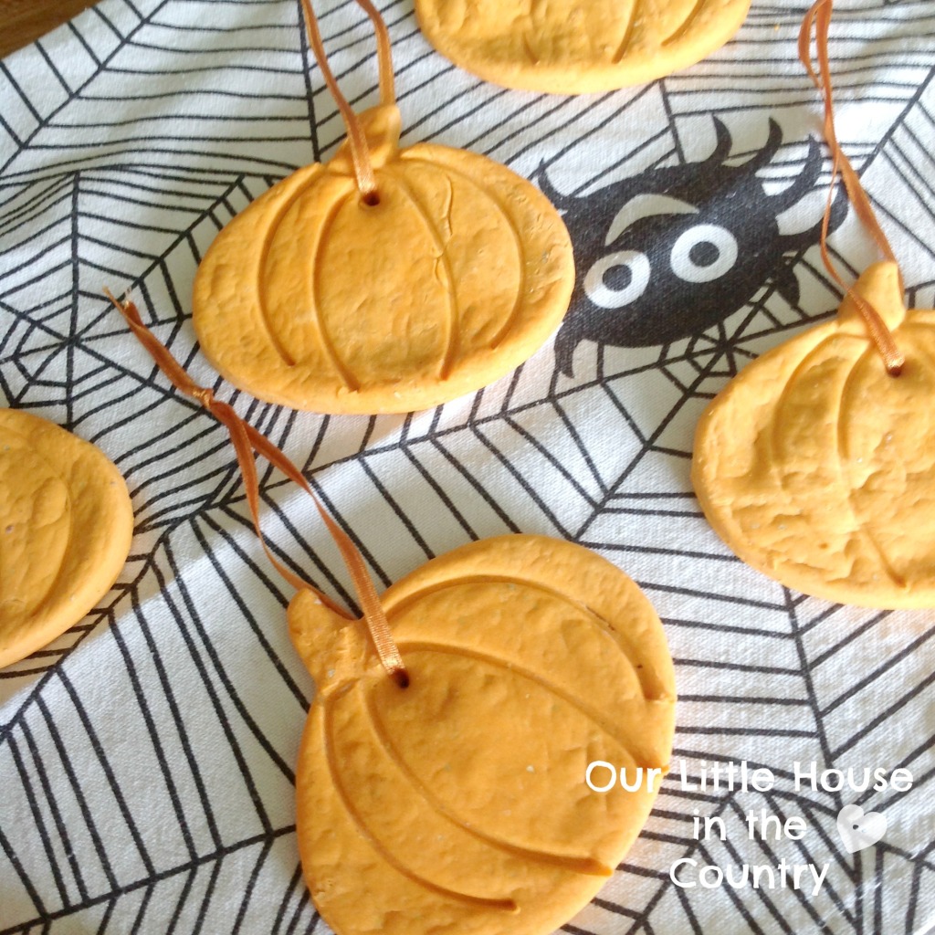 Cornstarch Dough Pumpkin Hanging Decorations - #fall #autumn #crafts for #kids #halloween - Our Little House in the Country